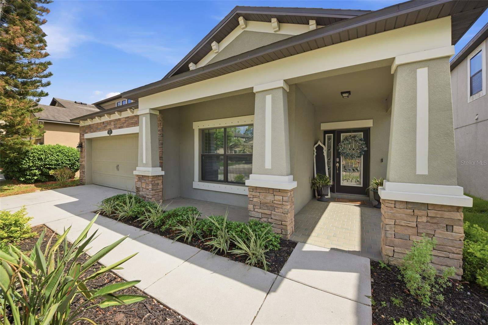 Image 5 of 61 For 11623 Palmetto Pine Street