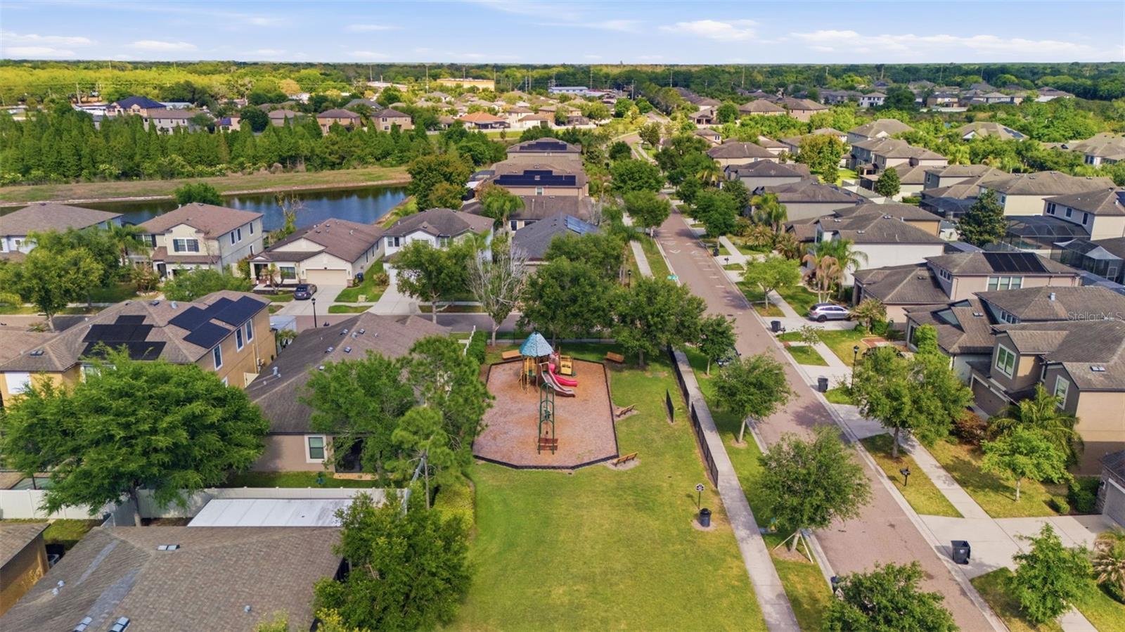 Image 54 of 61 For 11623 Palmetto Pine Street