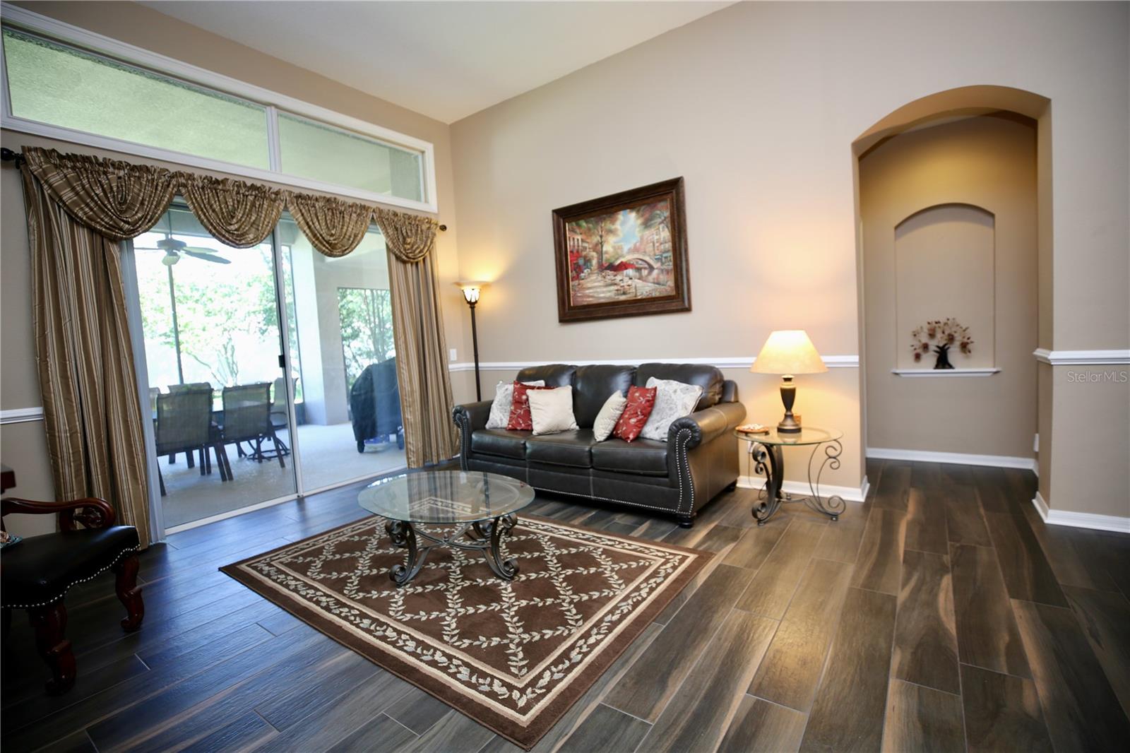 Image 18 of 71 For 2410 Tea Olive Terrace