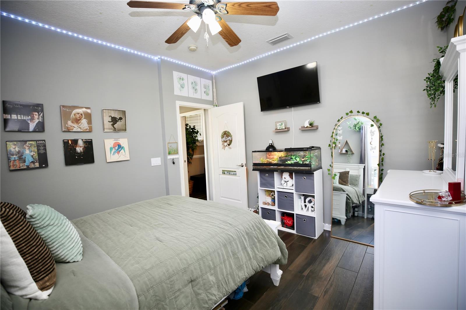 Image 54 of 71 For 2410 Tea Olive Terrace