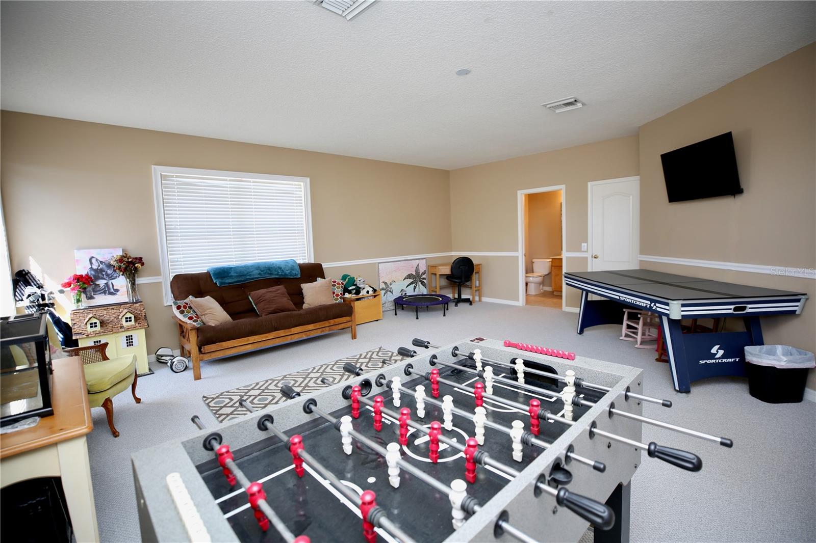 Image 61 of 71 For 2410 Tea Olive Terrace