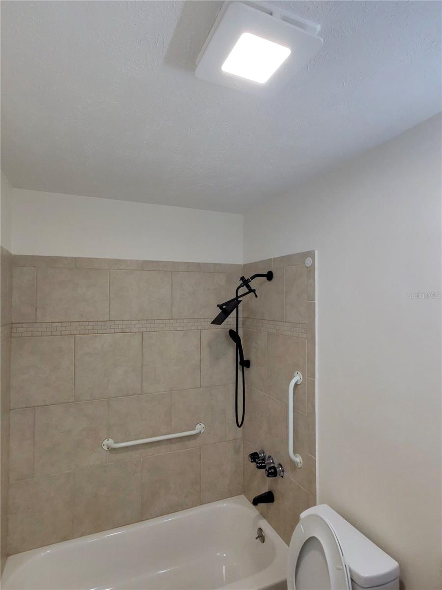 Image 17 of 24 For 1104 Sagamore Drive