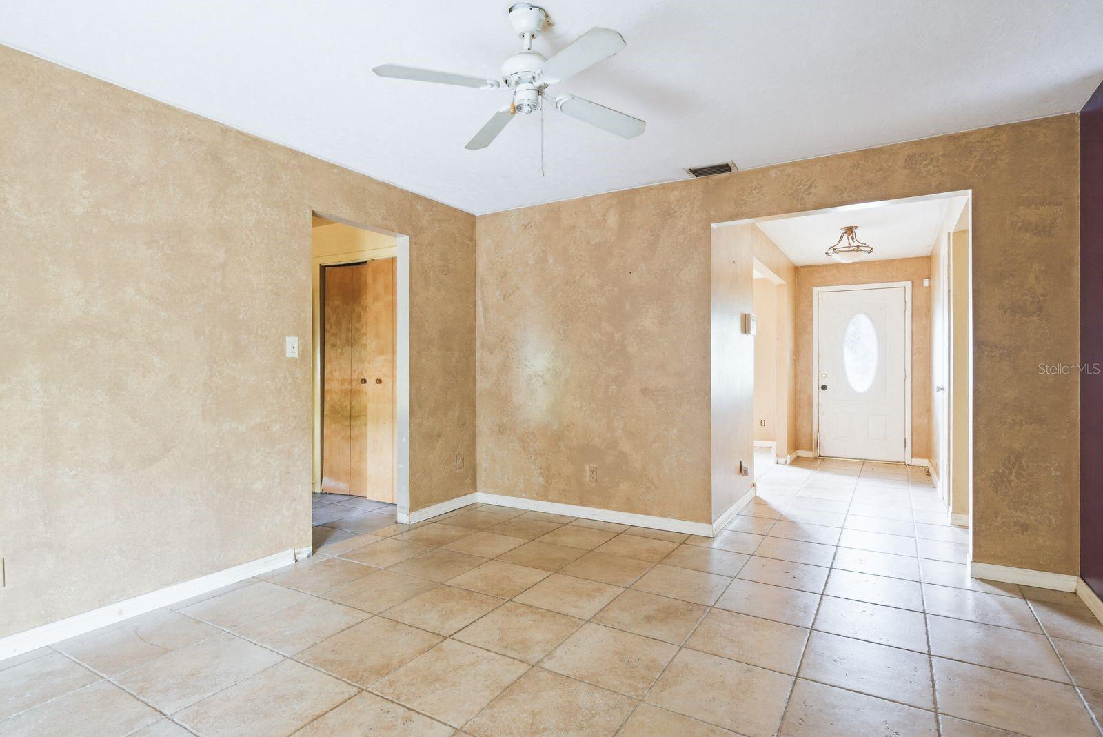 Image 10 of 28 For 31035 Willow Bank Avenue