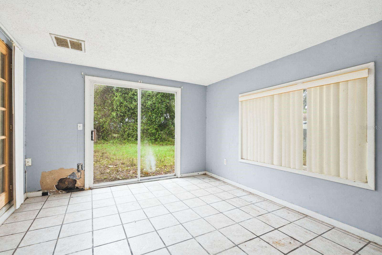 Image 22 of 28 For 31035 Willow Bank Avenue