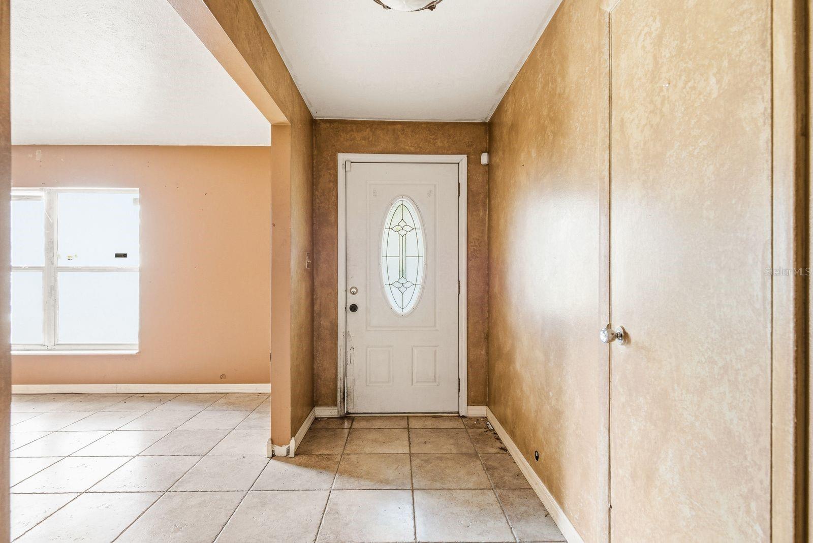 Image 4 of 28 For 31035 Willow Bank Avenue