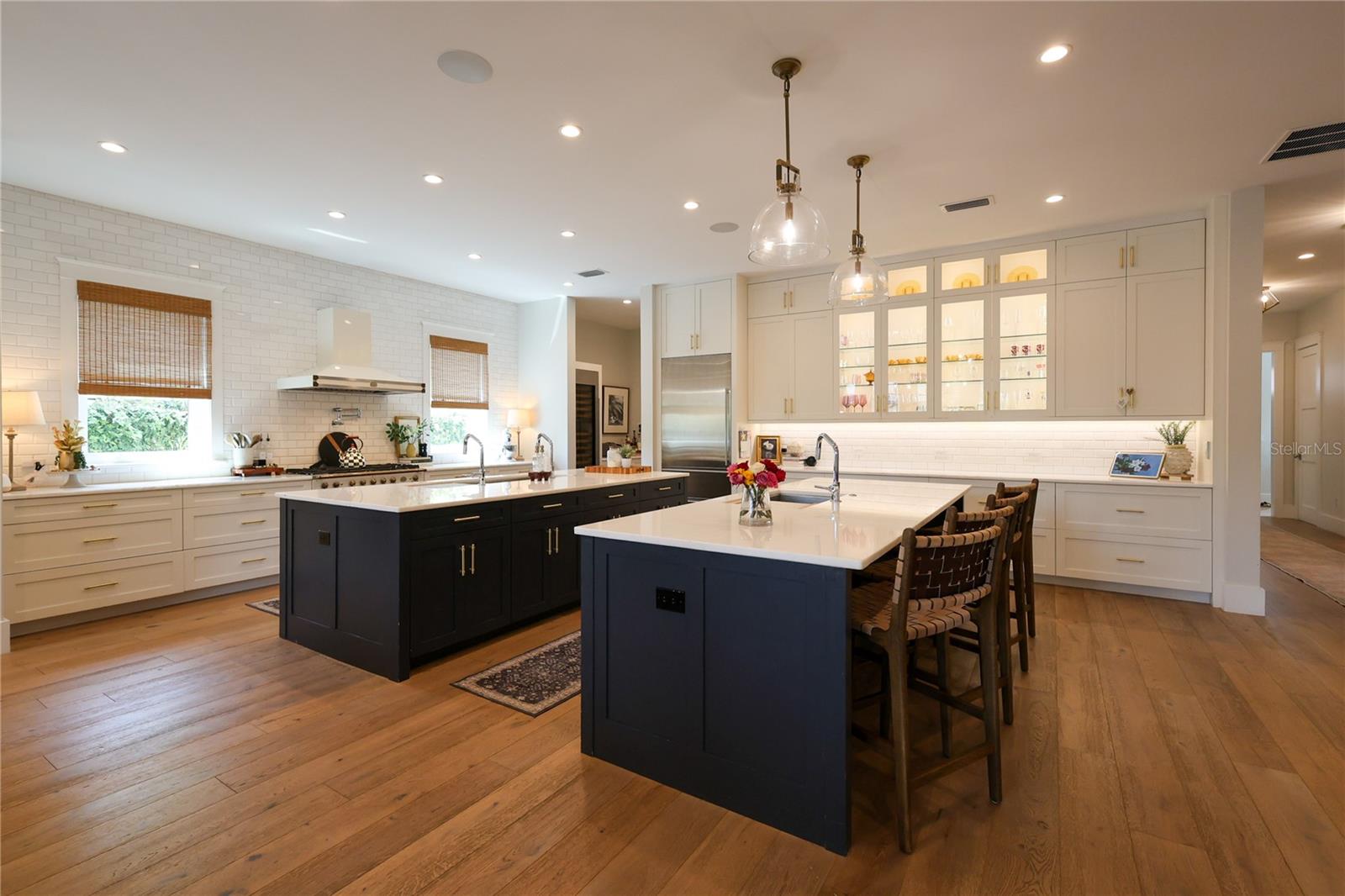 Image 16 of 44 For 2402 Parkland Boulevard