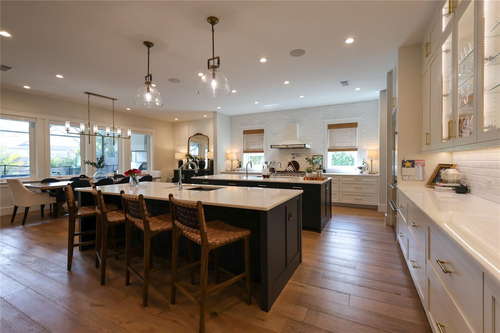 Image 17 of 44 For 2402 Parkland Boulevard