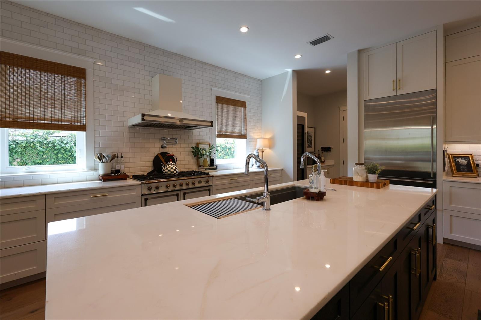 Image 18 of 44 For 2402 Parkland Boulevard