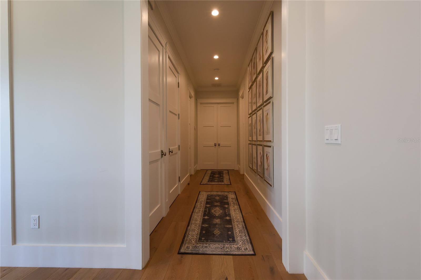 Image 22 of 44 For 2402 Parkland Boulevard