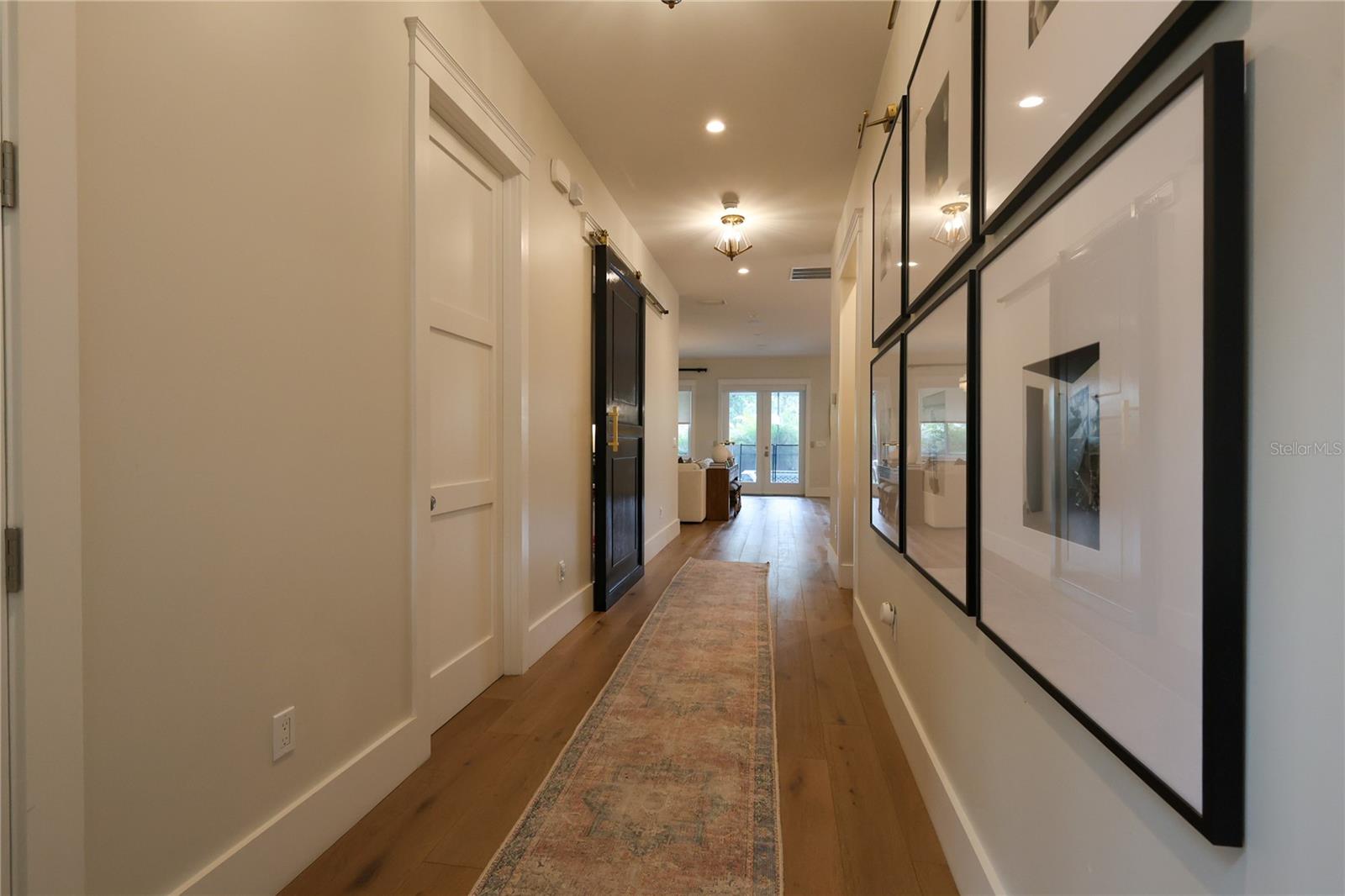 Image 5 of 44 For 2402 Parkland Boulevard