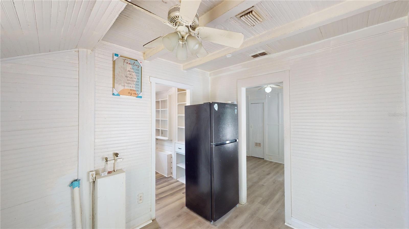 Image 11 of 21 For 1329 10th Avenue S