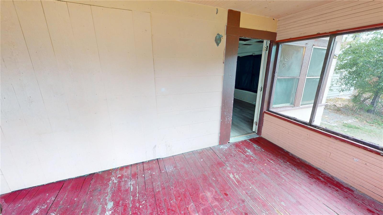 Image 18 of 21 For 1329 10th Avenue S