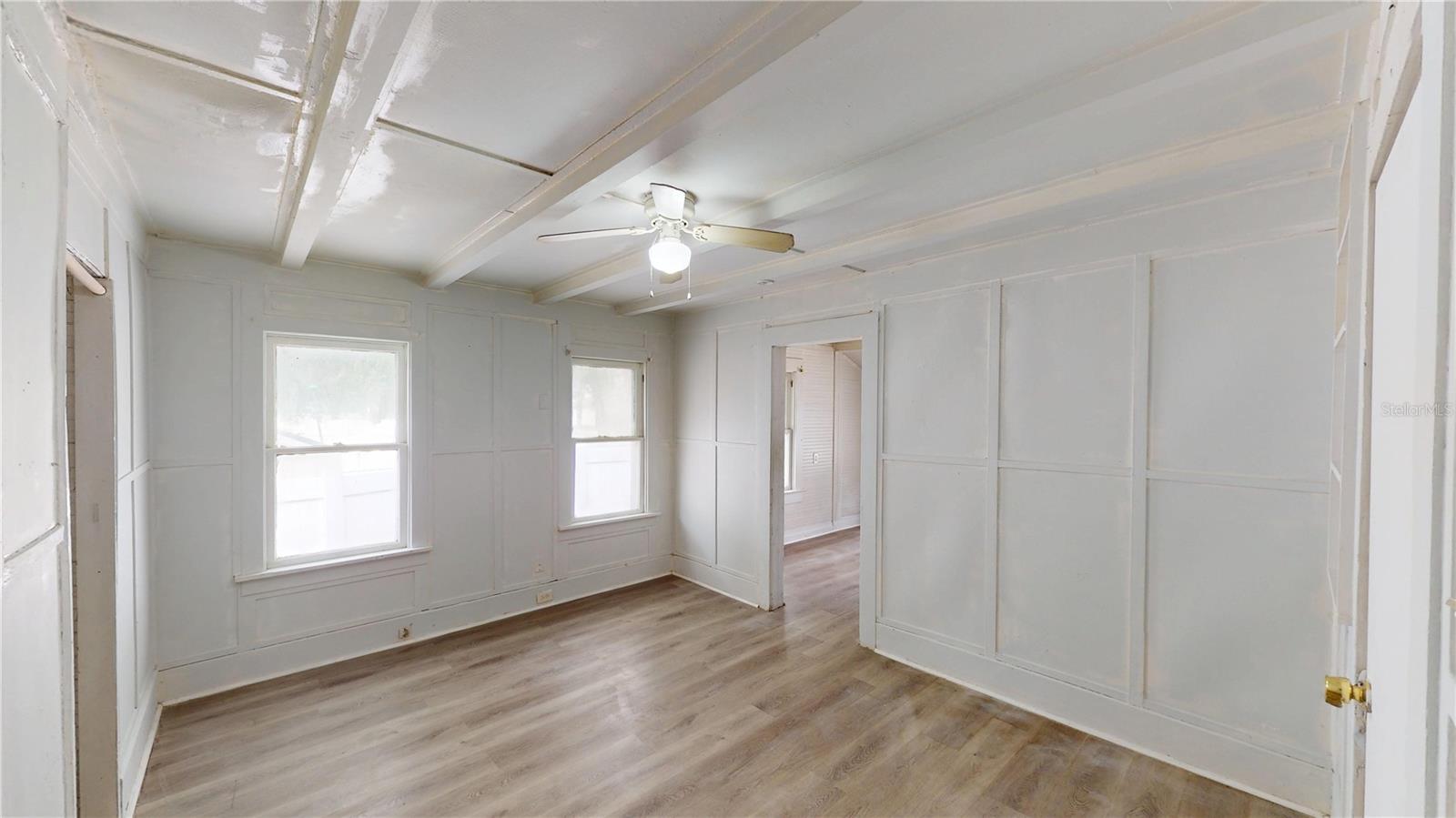 Image 6 of 21 For 1329 10th Avenue S