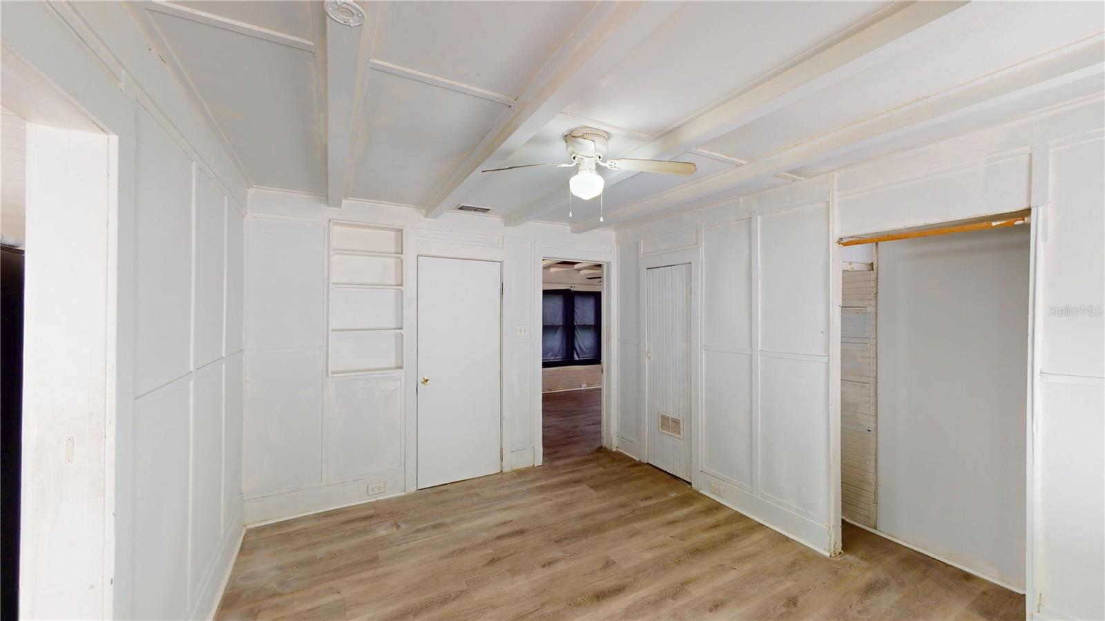 Image 7 of 21 For 1329 10th Avenue S