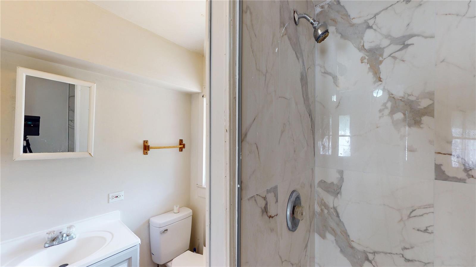 Image 9 of 21 For 1329 10th Avenue S