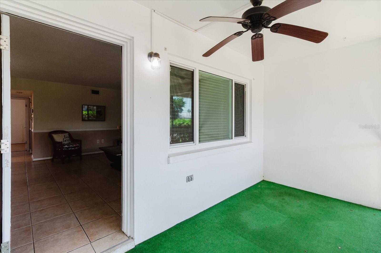 Image 9 of 38 For 2348 Shelley Street 4