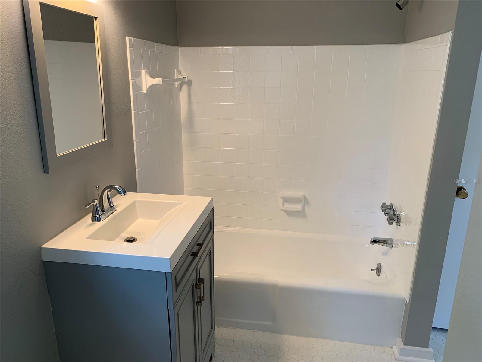 Image 13 of 36 For 3516 San Pedro Street