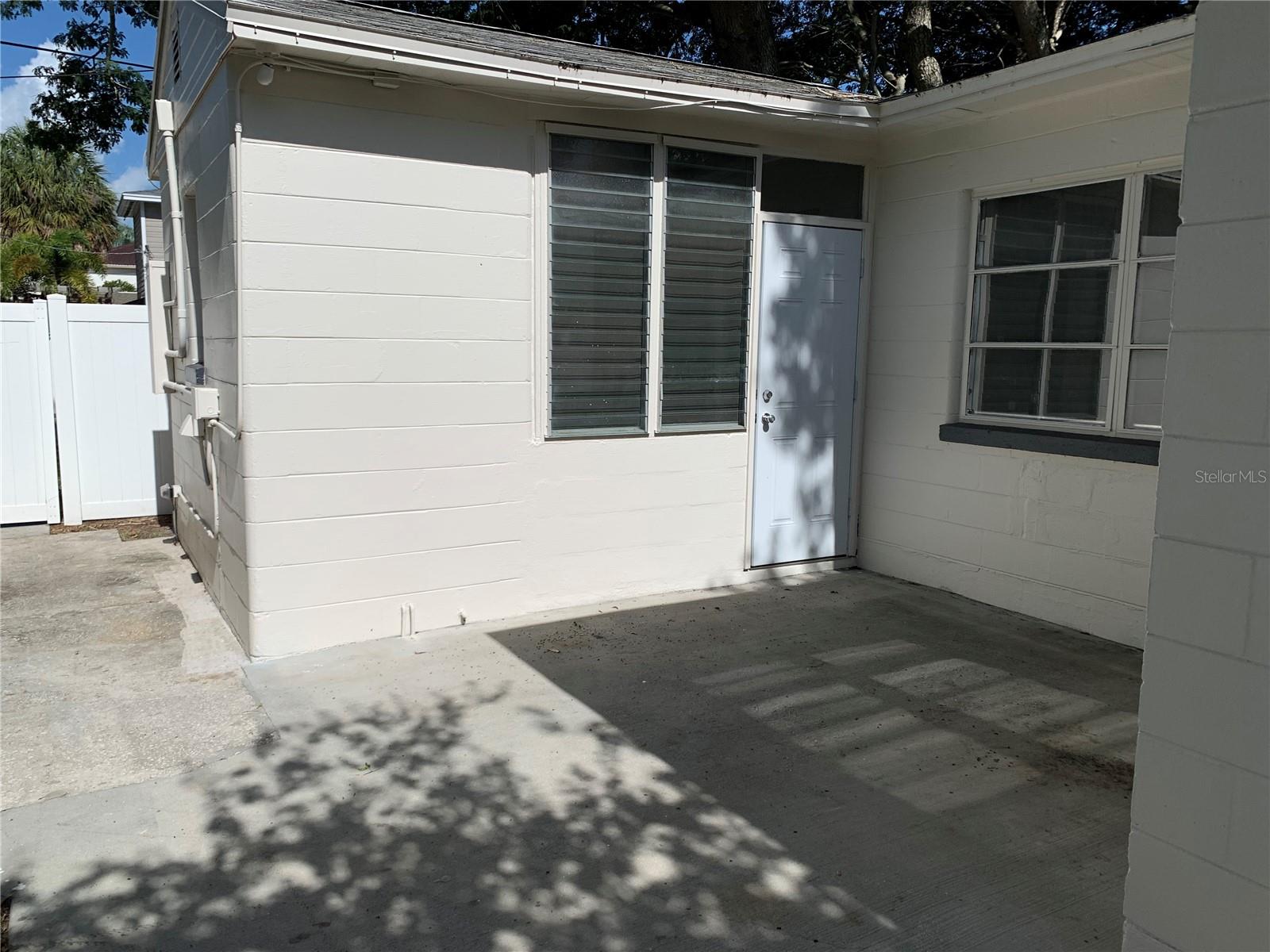 Image 26 of 36 For 3516 San Pedro Street