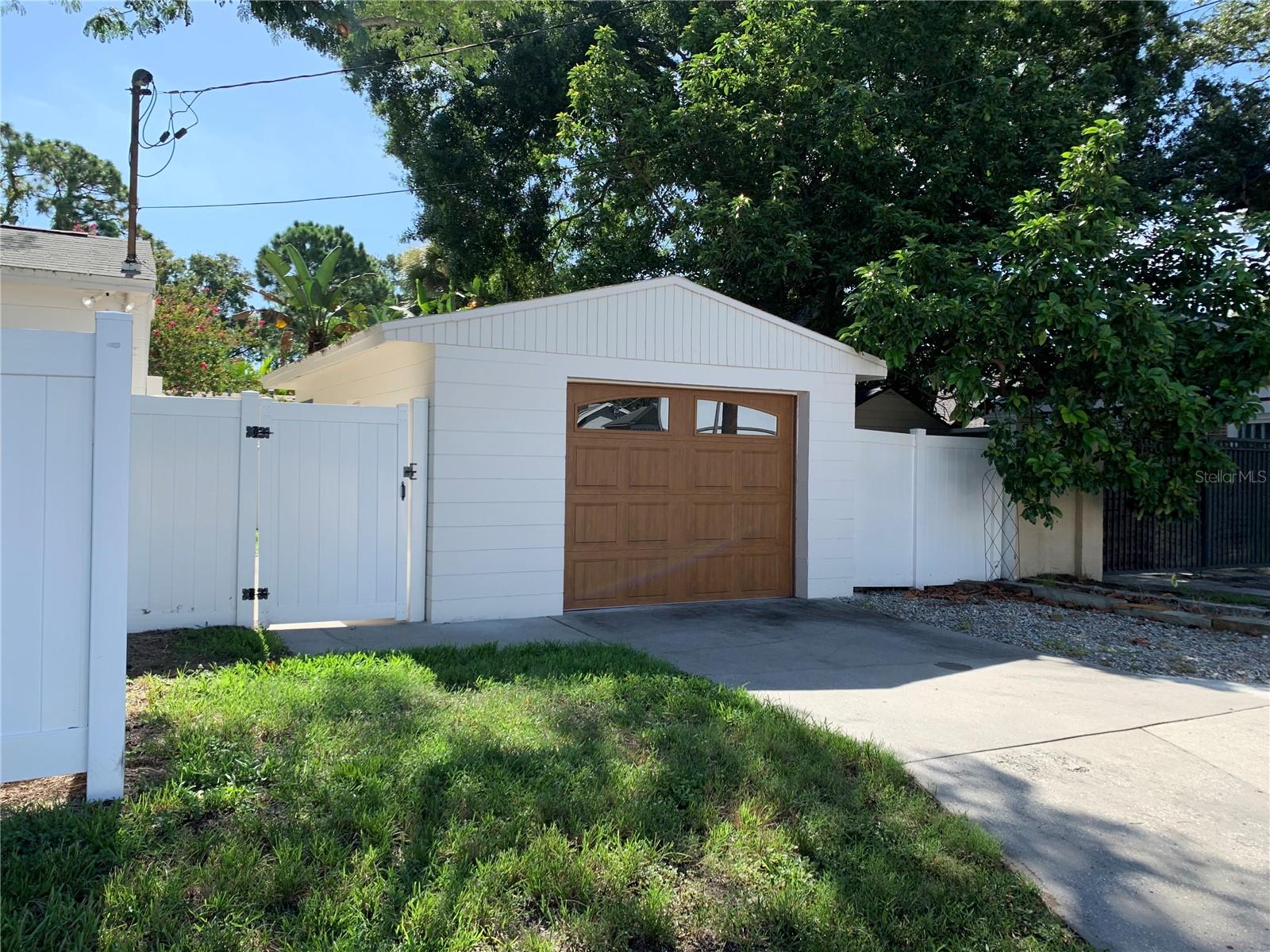 Image 35 of 36 For 3516 San Pedro Street