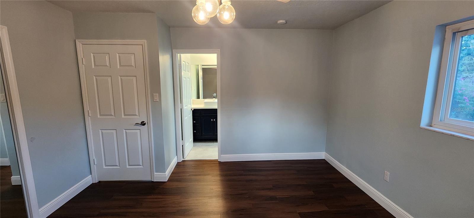 Image 16 of 32 For 1105 Connecticut Road