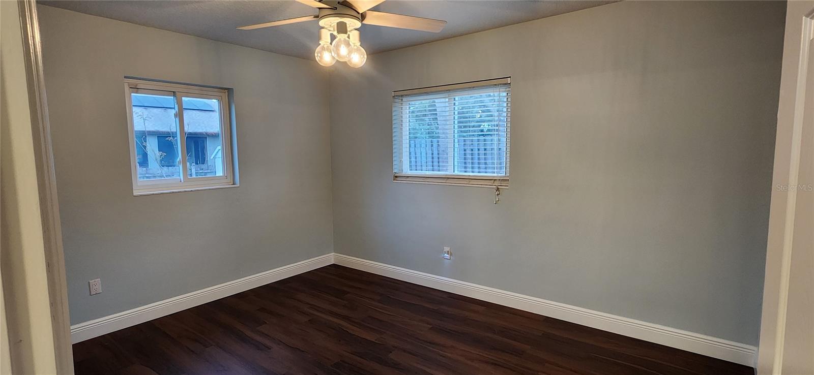 Image 17 of 32 For 1105 Connecticut Road