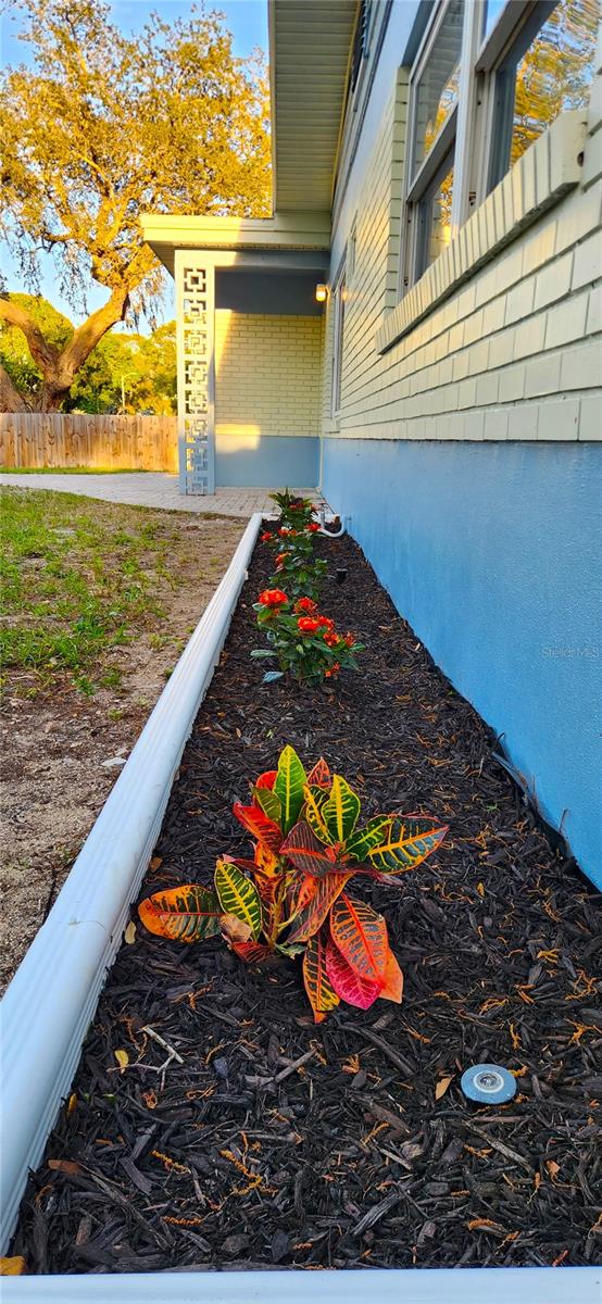 Image 4 of 32 For 1105 Connecticut Road