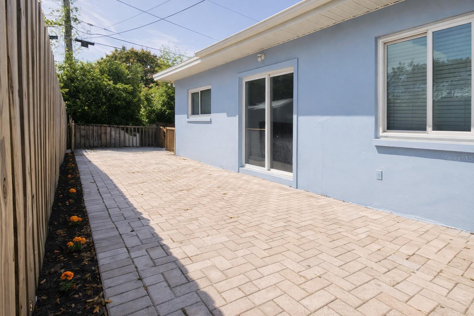 Image 5 of 32 For 1105 Connecticut Road