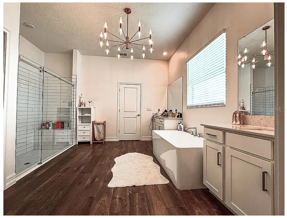 Image 22 of 52 For 22034 Storybook Cabin Way