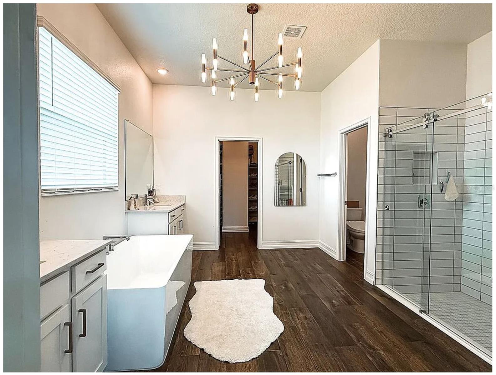 Image 9 of 52 For 22034 Storybook Cabin Way