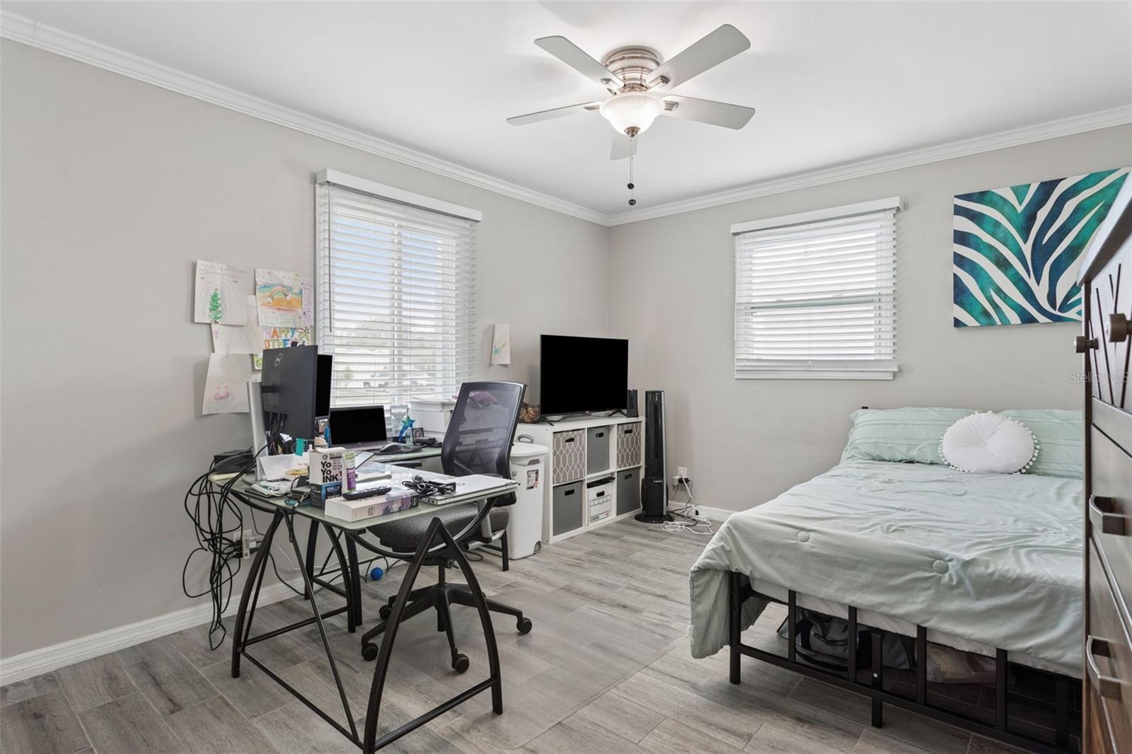 Image 12 of 35 For 5780 86th Avenue N