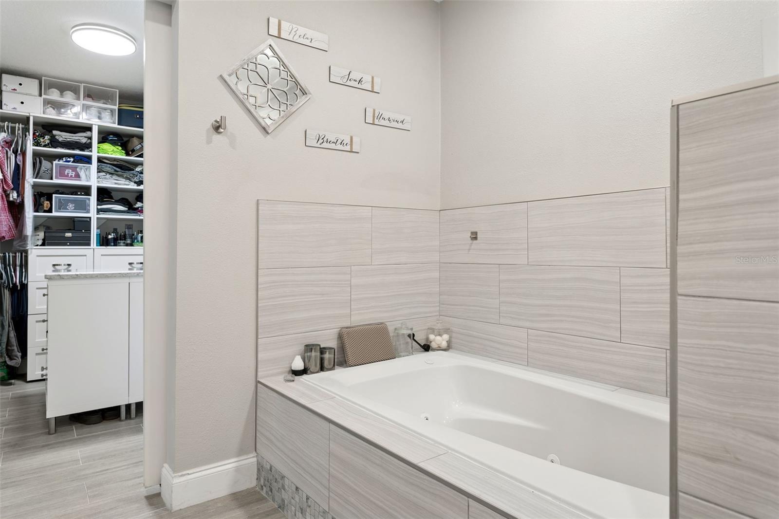 Image 19 of 35 For 5780 86th Avenue N