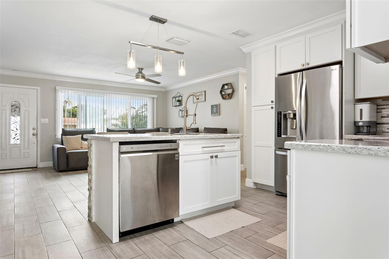 Image 8 of 35 For 5780 86th Avenue N