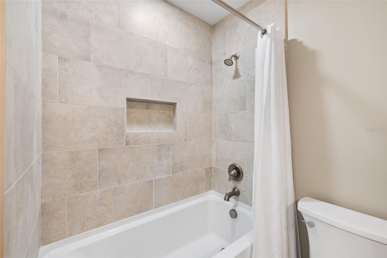 Image 19 of 31 For 4504 Dreisler Street