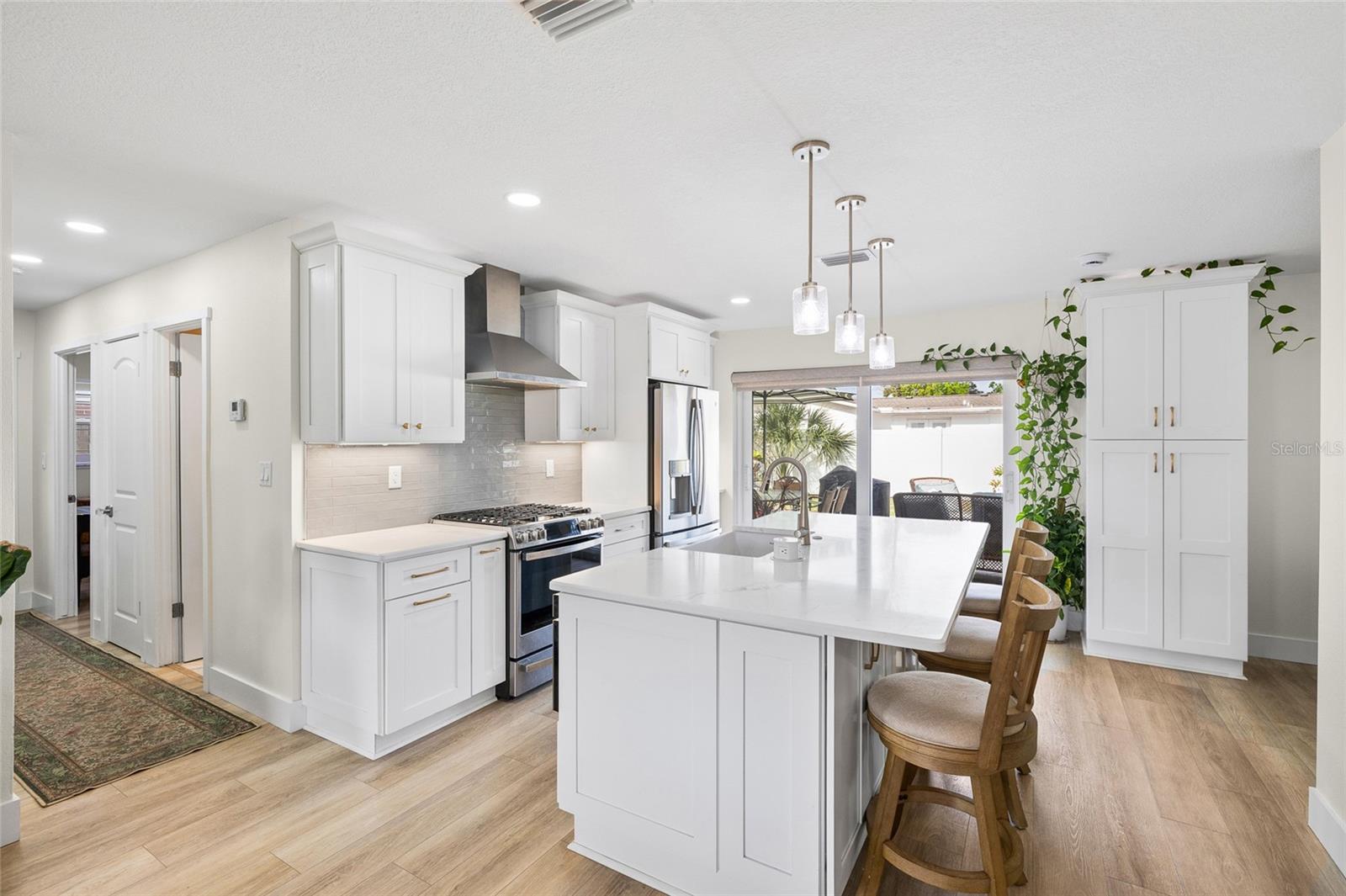 Image 3 of 31 For 4504 Dreisler Street