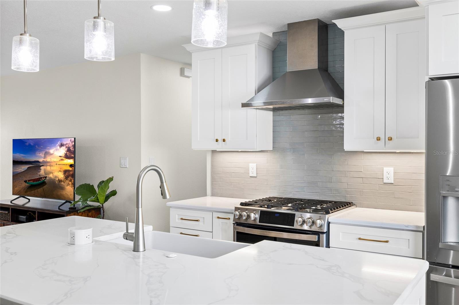 Image 8 of 31 For 4504 Dreisler Street