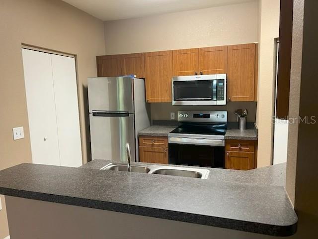 Image 12 of 33 For 2141 Portofino Place 28-282