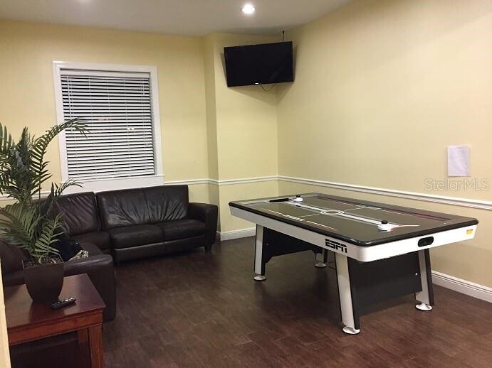 Image 25 of 33 For 2141 Portofino Place 28-282