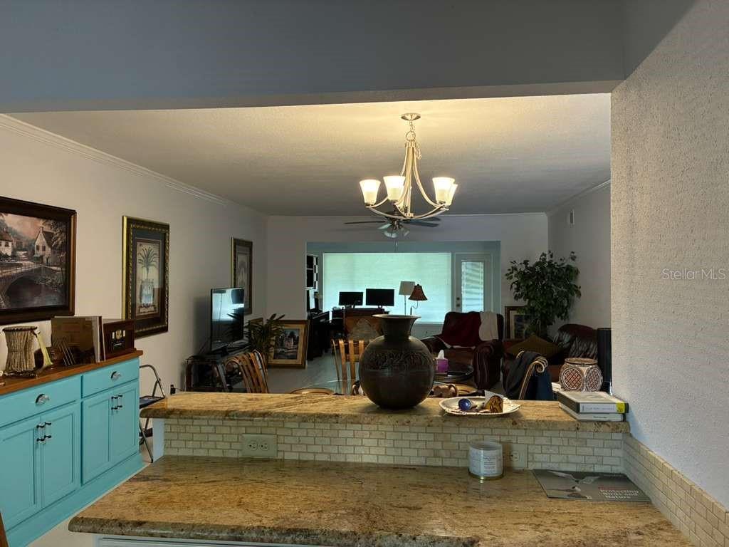 Image 6 of 24 For 2384 Tahitian Lane 6