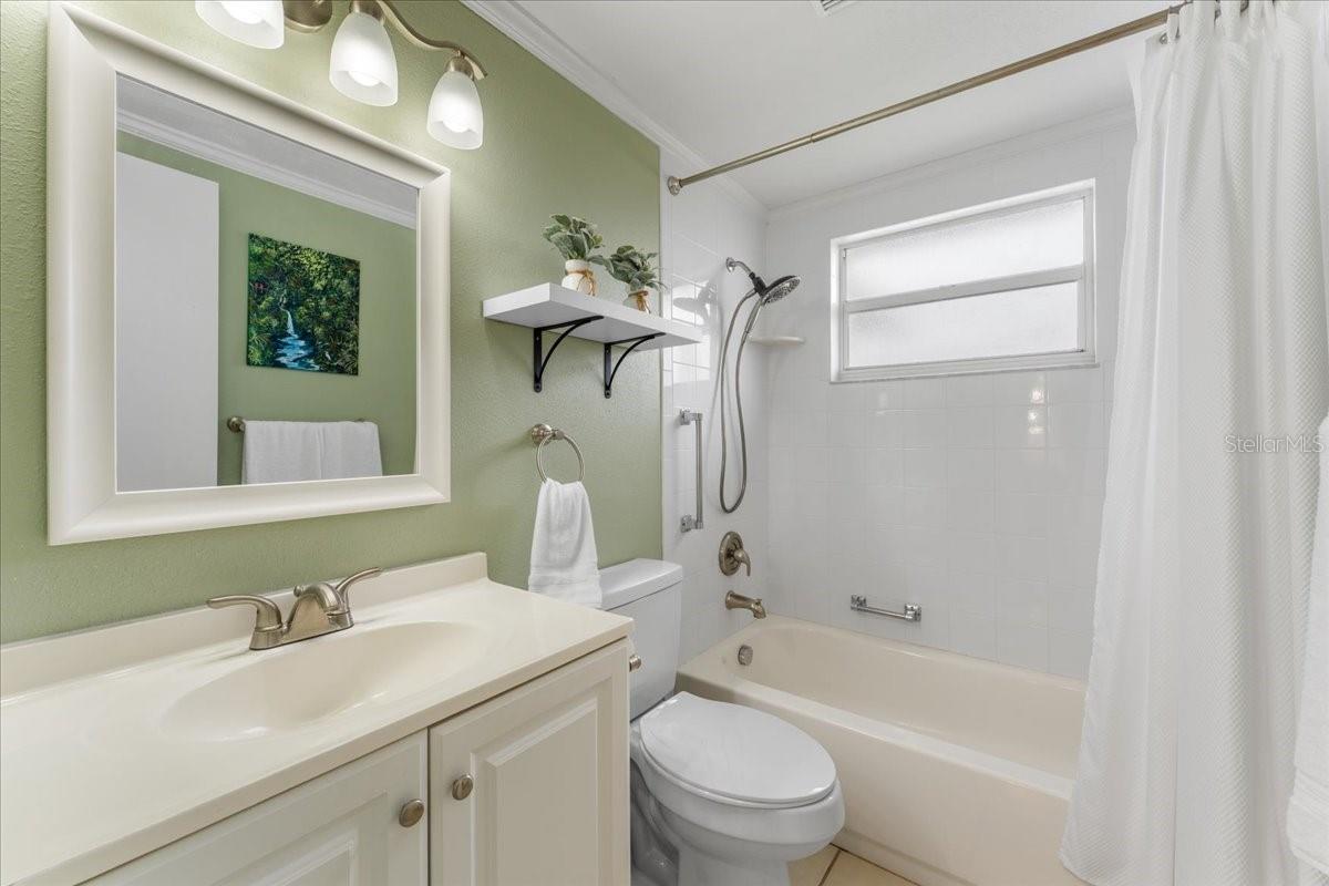 Image 19 of 40 For 3731 Elmwood Drive