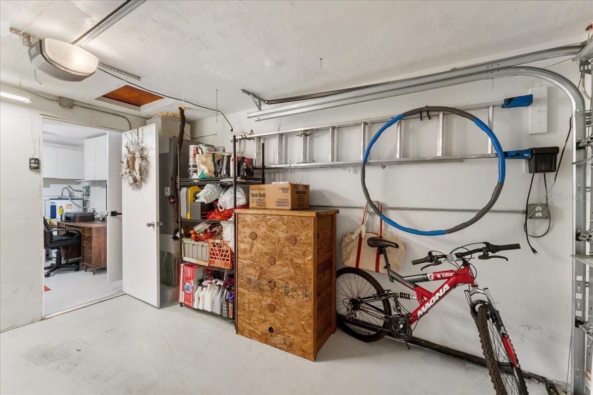 Image 26 of 40 For 3731 Elmwood Drive