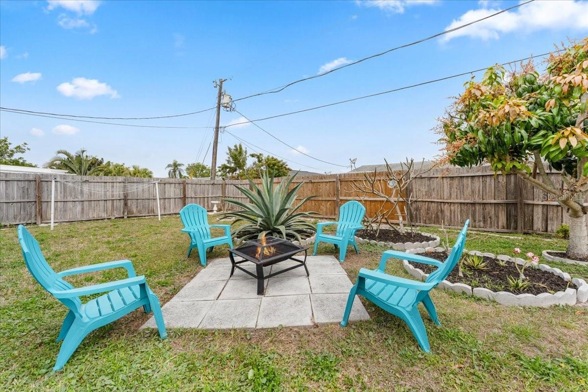 Image 35 of 40 For 3731 Elmwood Drive