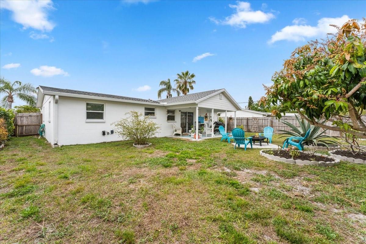 Image 37 of 40 For 3731 Elmwood Drive