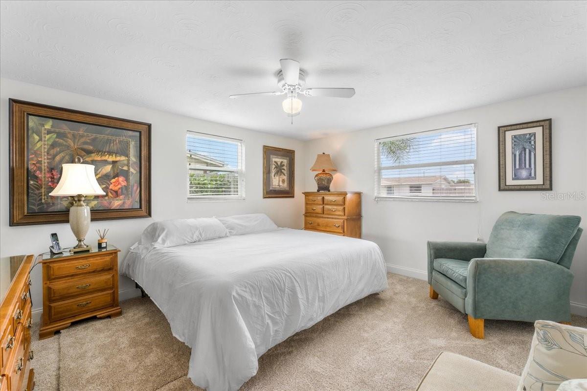 Image 6 of 40 For 3731 Elmwood Drive