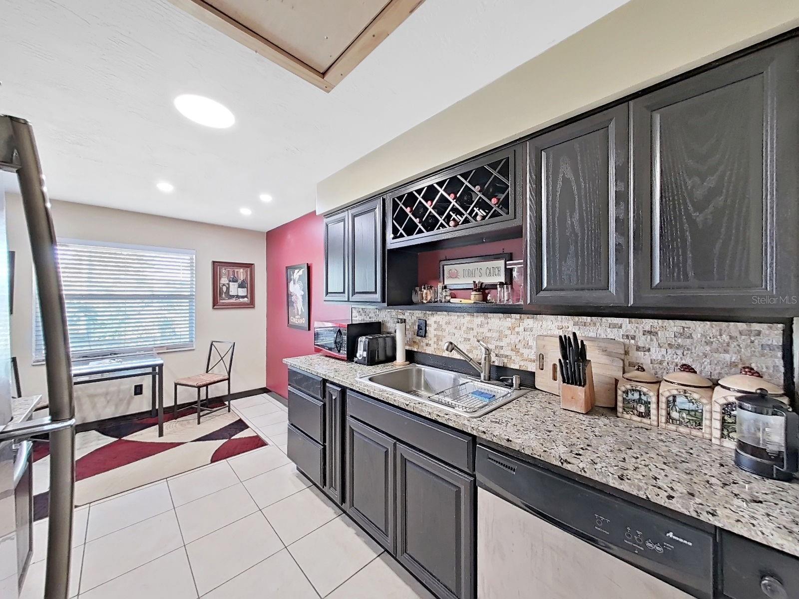 Image 10 of 33 For 206 22nd Avenue