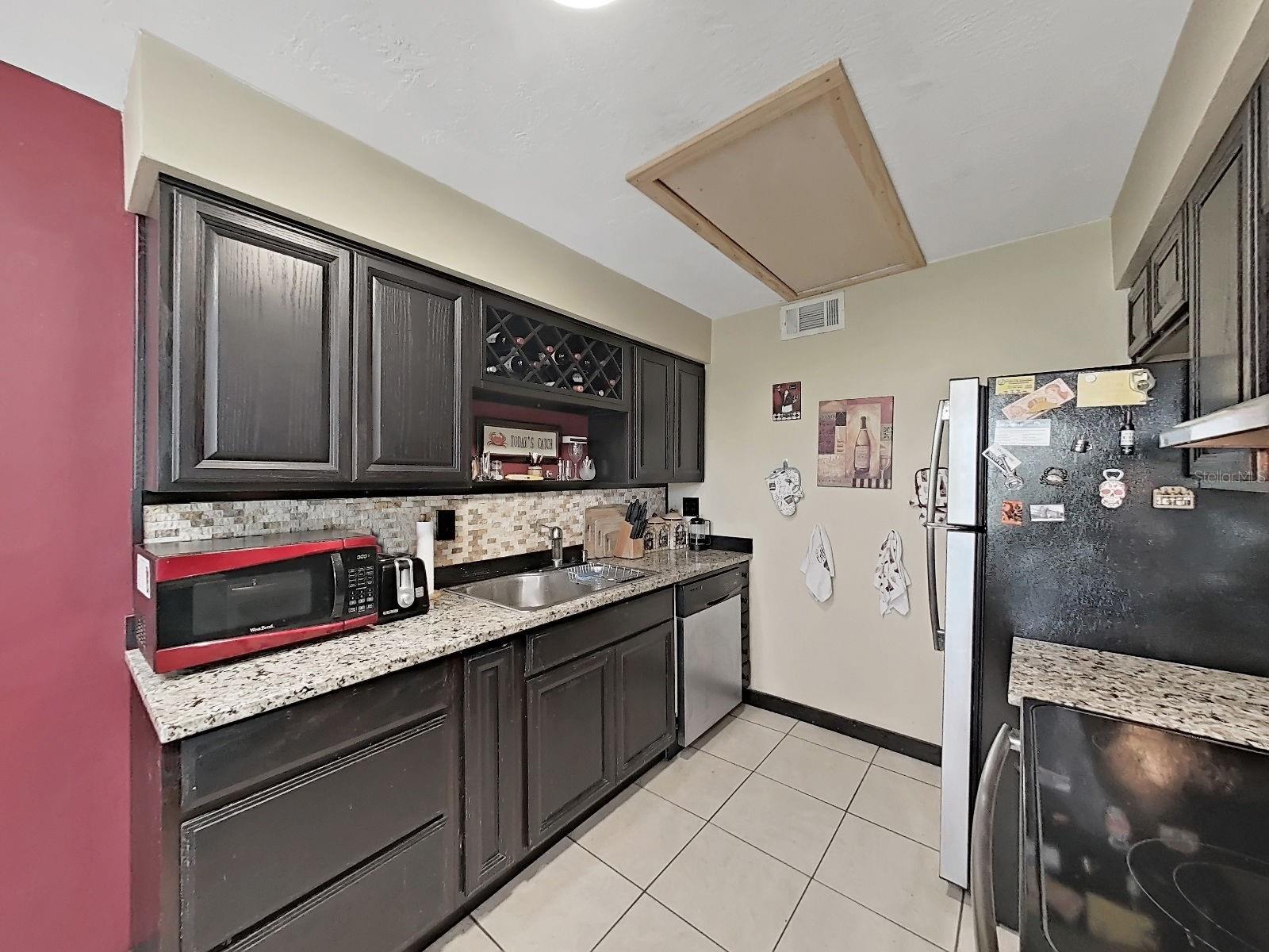 Image 12 of 33 For 206 22nd Avenue