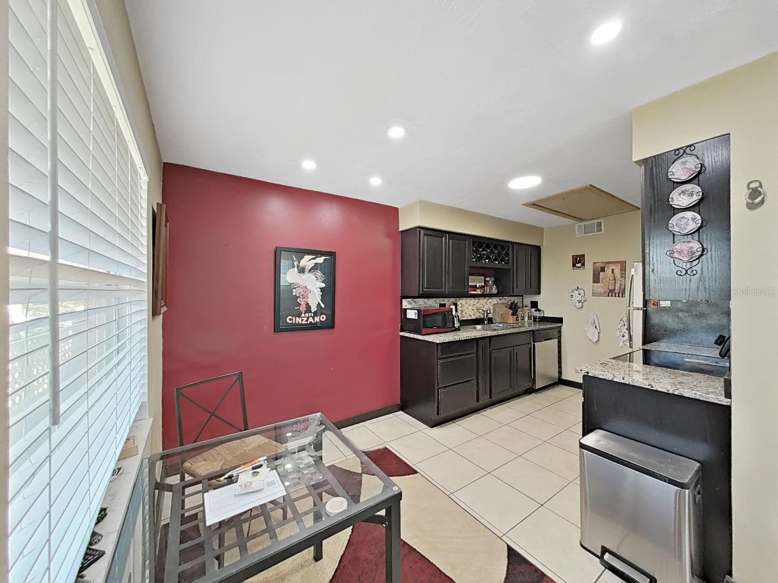 Image 13 of 33 For 206 22nd Avenue