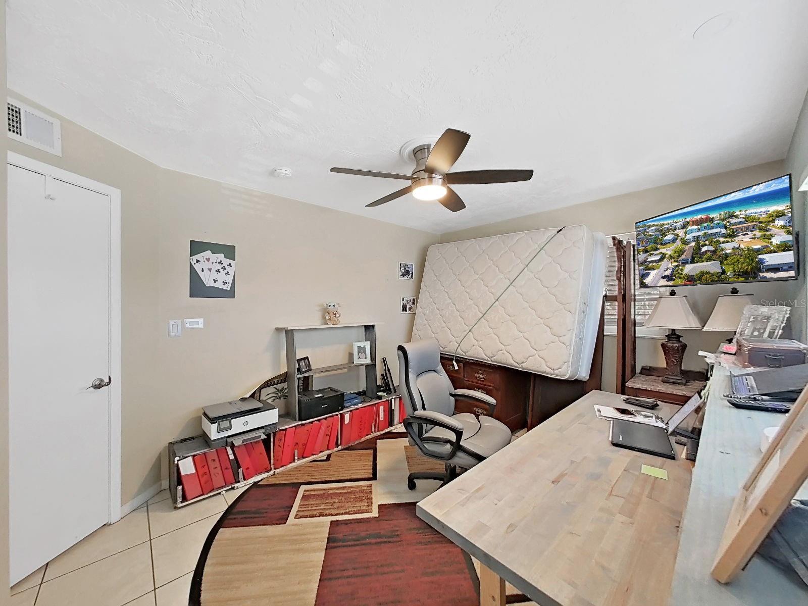 Image 23 of 33 For 206 22nd Avenue