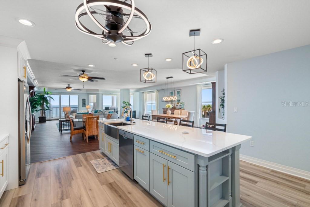 Image 25 of 73 For 19734 Gulf Boulevard 402