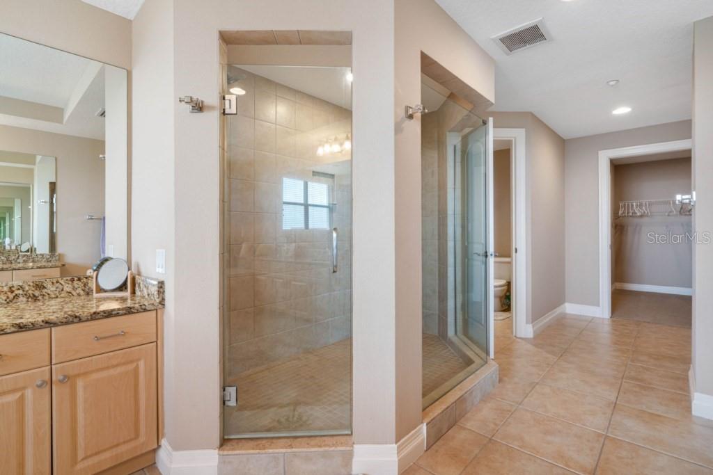 Image 47 of 73 For 19734 Gulf Boulevard 402