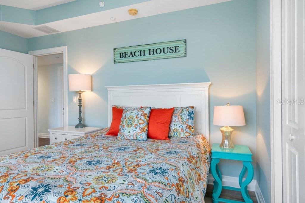 Image 53 of 73 For 19734 Gulf Boulevard 402